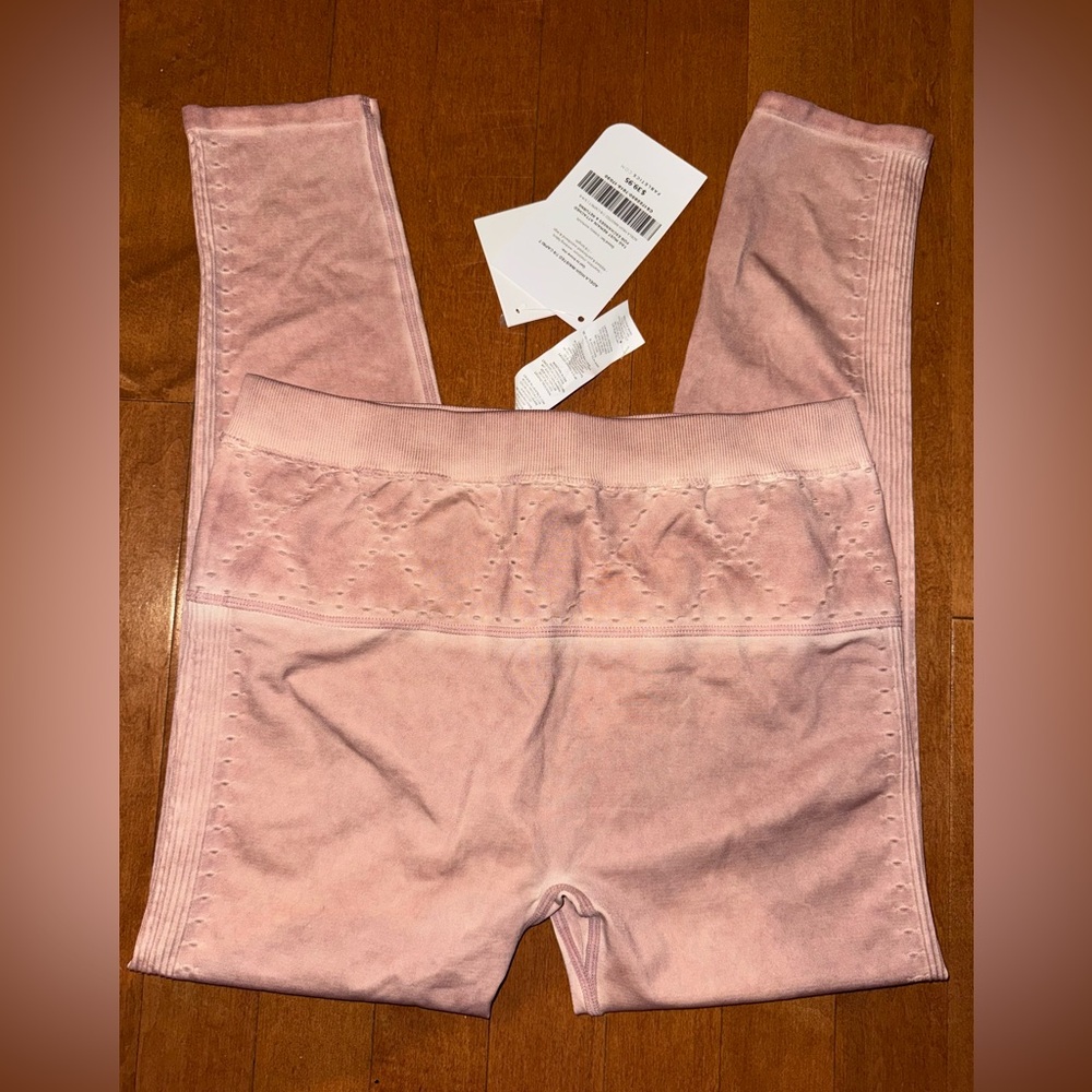 NWT Fabletics Adela high-waisted rose pink leggings